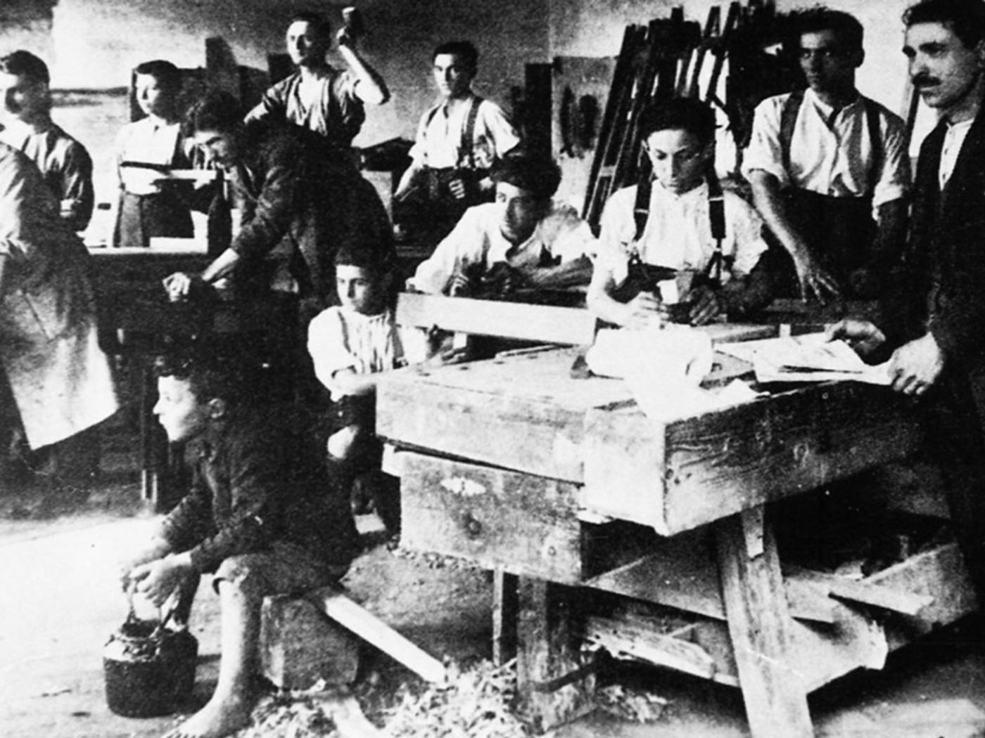 Corbetta-serramenti-provincia-como-1885-inizi