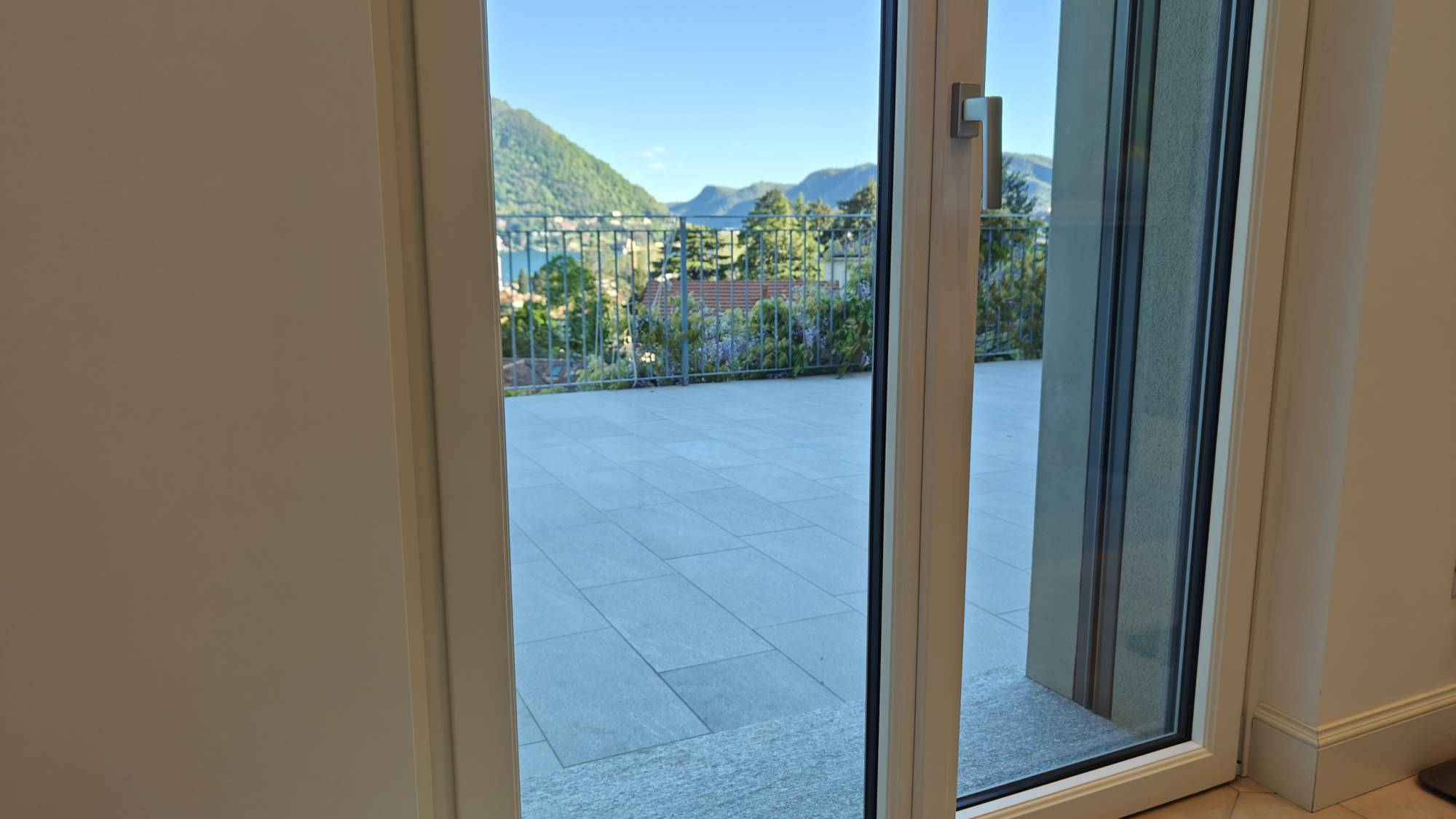 Corbetta-serramenti-Vetrata scorrevole Cernobbio (9)