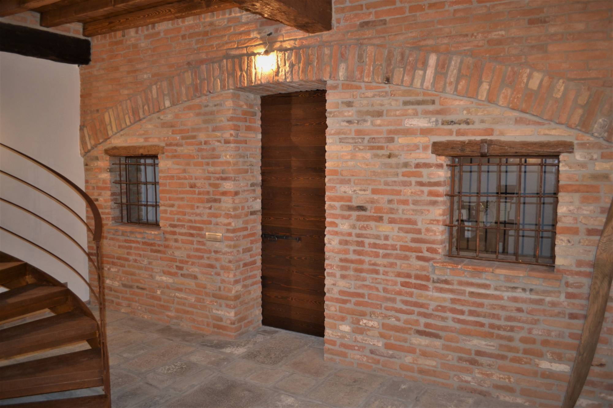 Corbetta-serramenti-Porta blindata legno rustica Como (3)