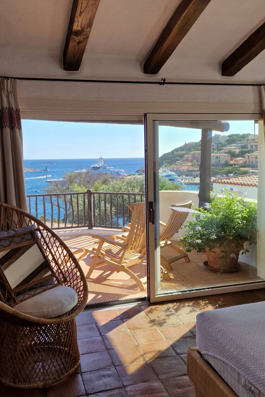 Corbetta-serramenti-legno-alluminio-Sardegna-finestra (6)