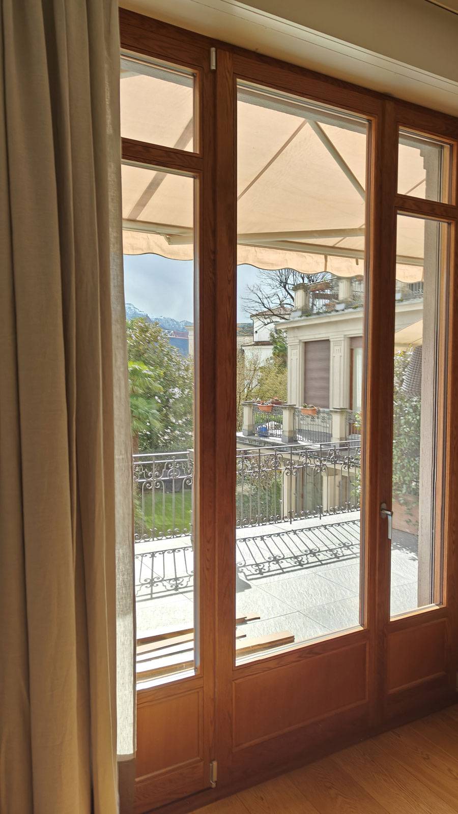 Corbetta-serramenti-Finestre-legno-rovere-Lugano (3)