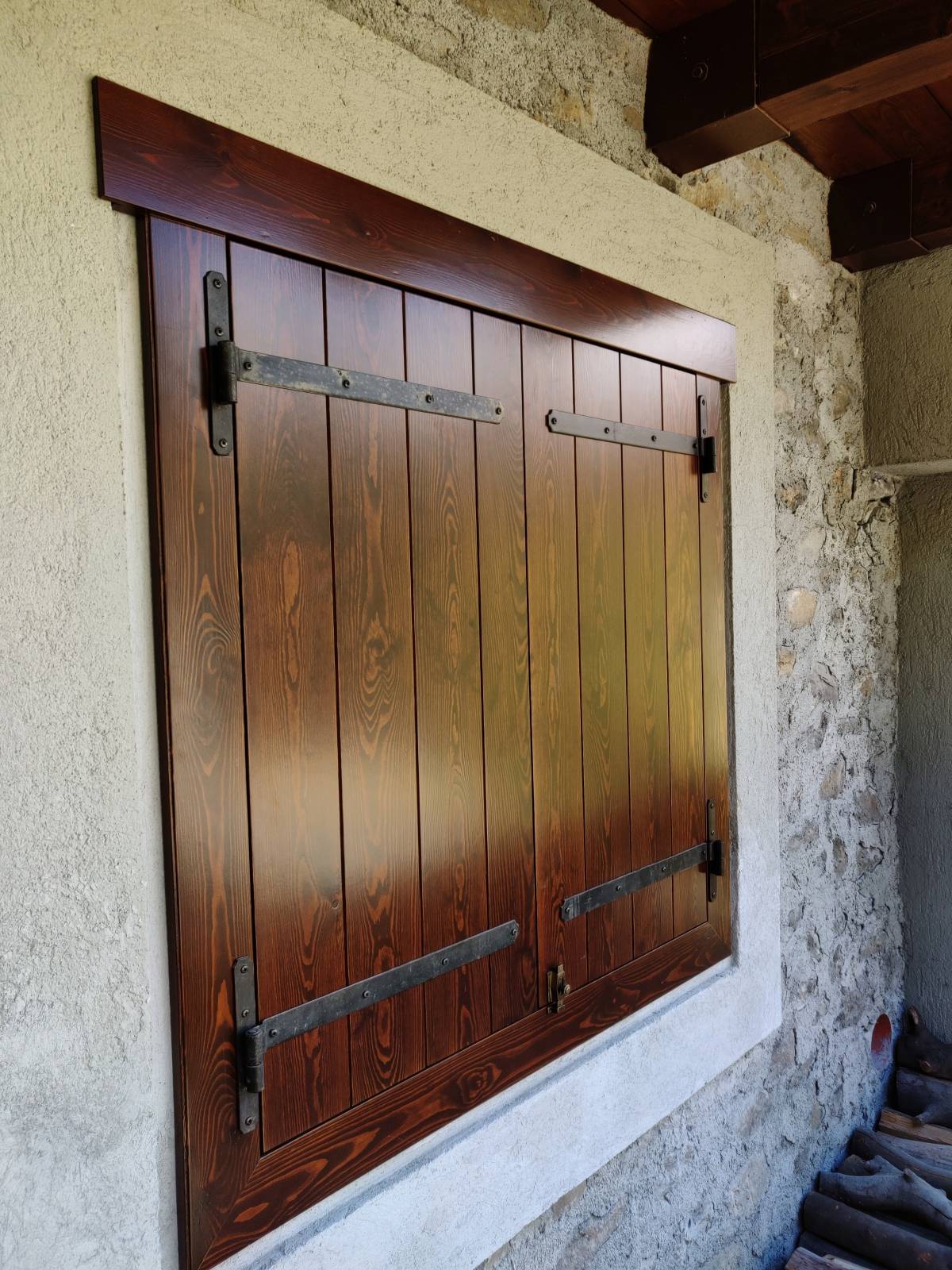 Corbetta-serramenti-Finestre legno Courmayeur antoni (1)