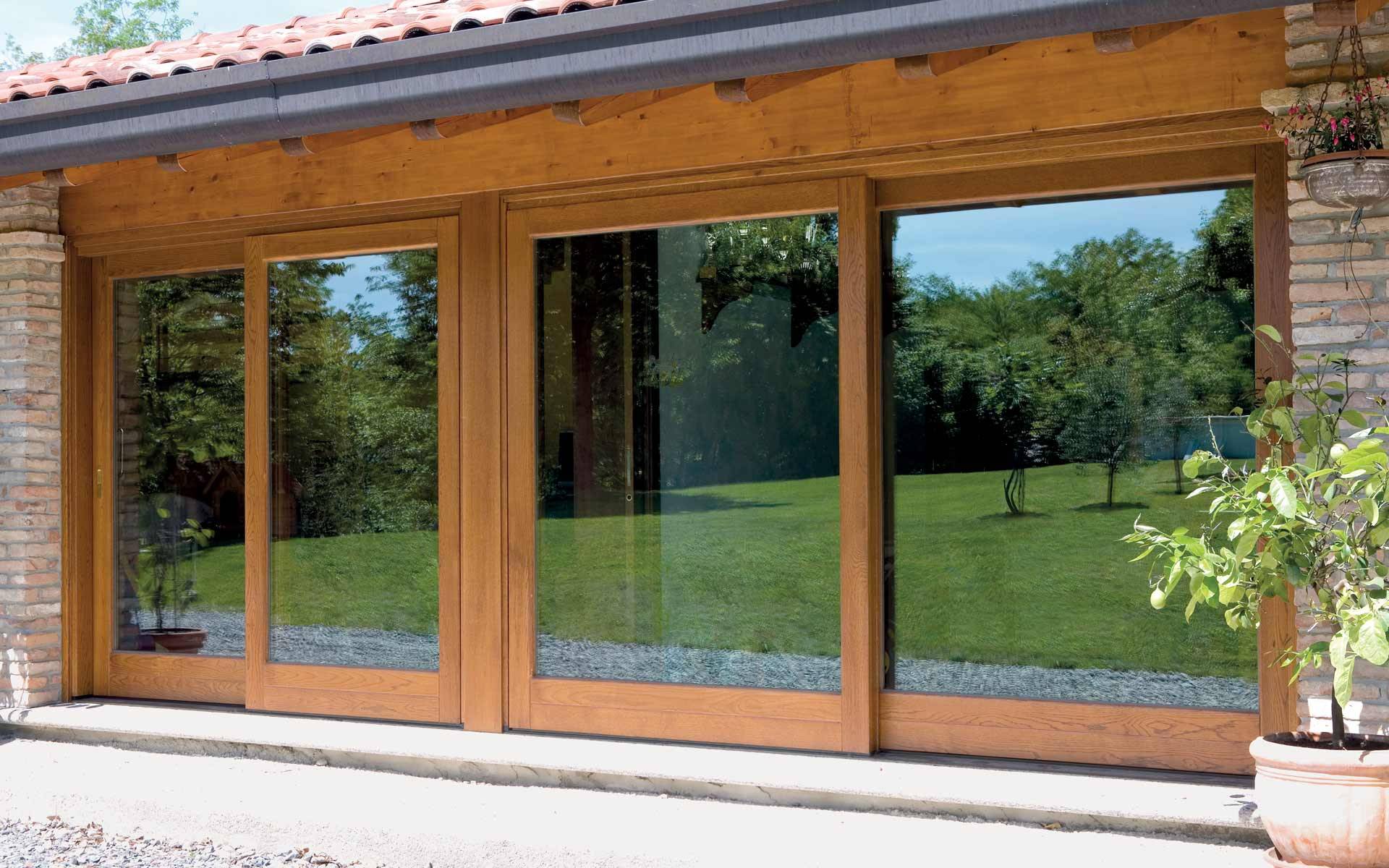 corbetta-serramenti-Finestre scorrevoli in legno installate a Casnate (1)