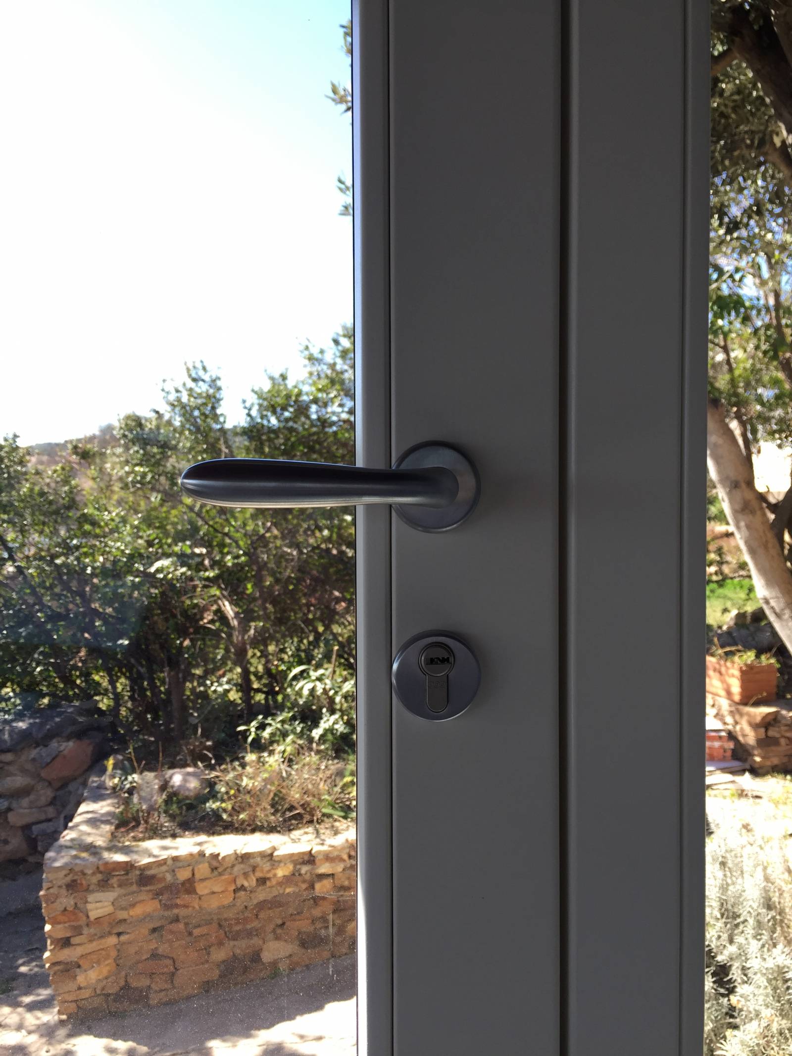 corbetta-serramenti-Portoncino in legno alluminio in Liguria (3)