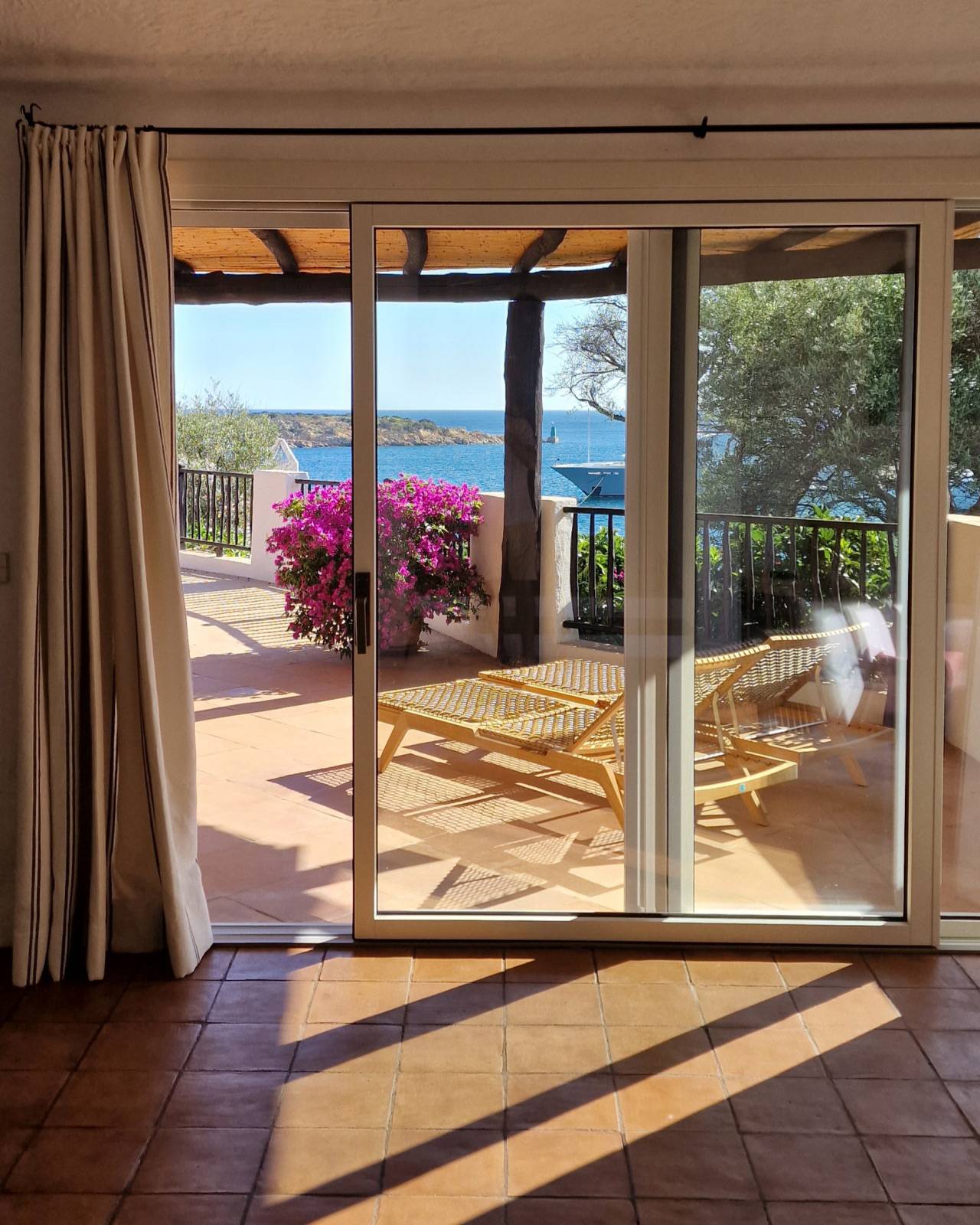 Corbetta-serramenti-legno-alluminio-Sardegna-finestra (3)