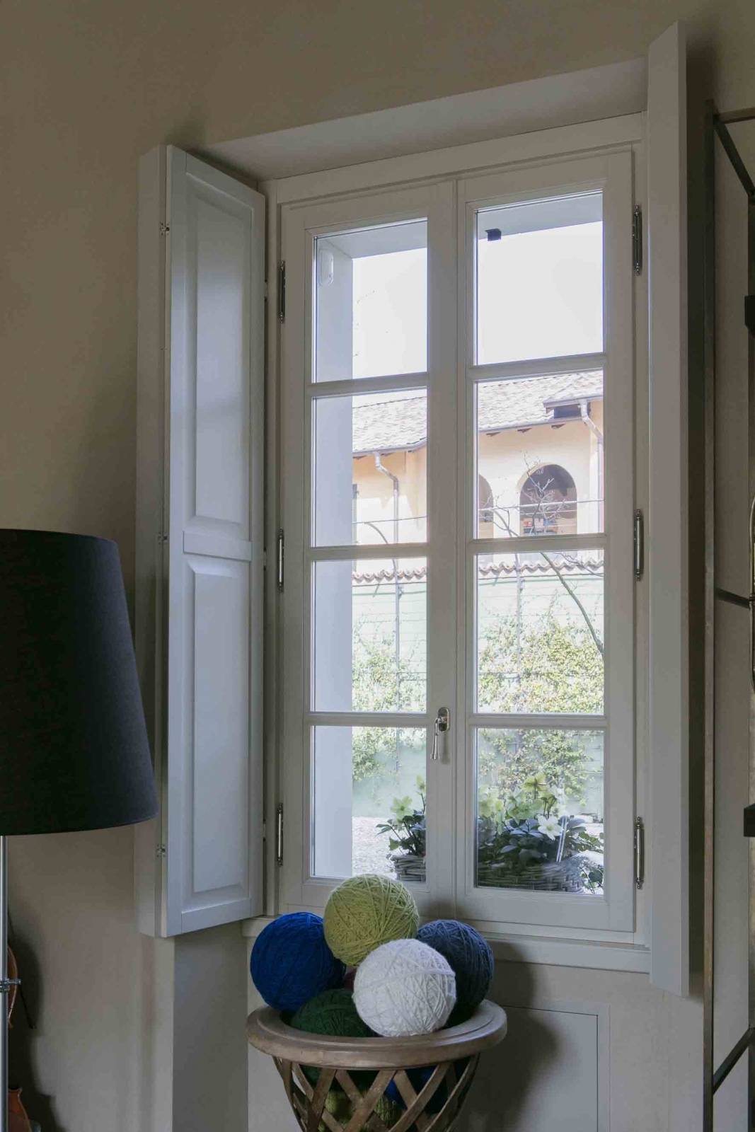 Corbetta-serramenti-finestre persiane legno laccato Albiolo como (4)