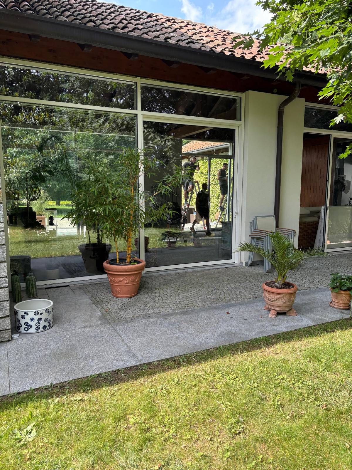 Corbetta-serramenti-vetrate scorrevoli chiusura pergolato Mariano comense (4)