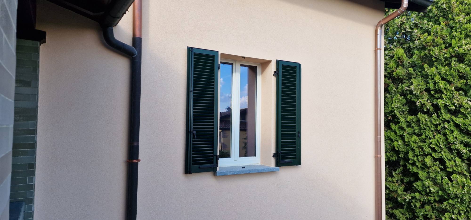 Corbetta-serramenti-Serramenti in legno barocco a Erba (2)