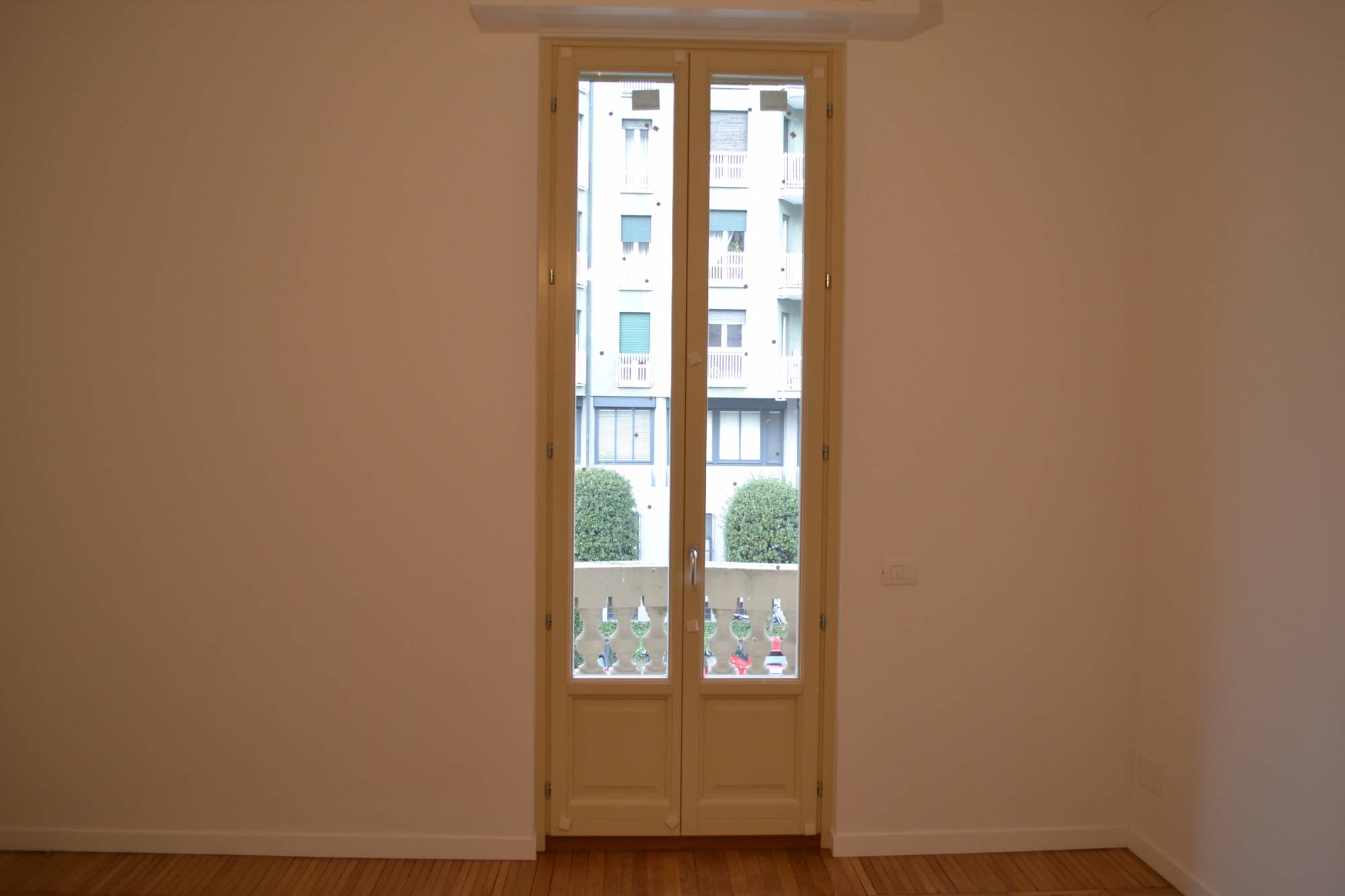 Corbetta-serramenti-_finestre in legno a Como Visa2plus (6)