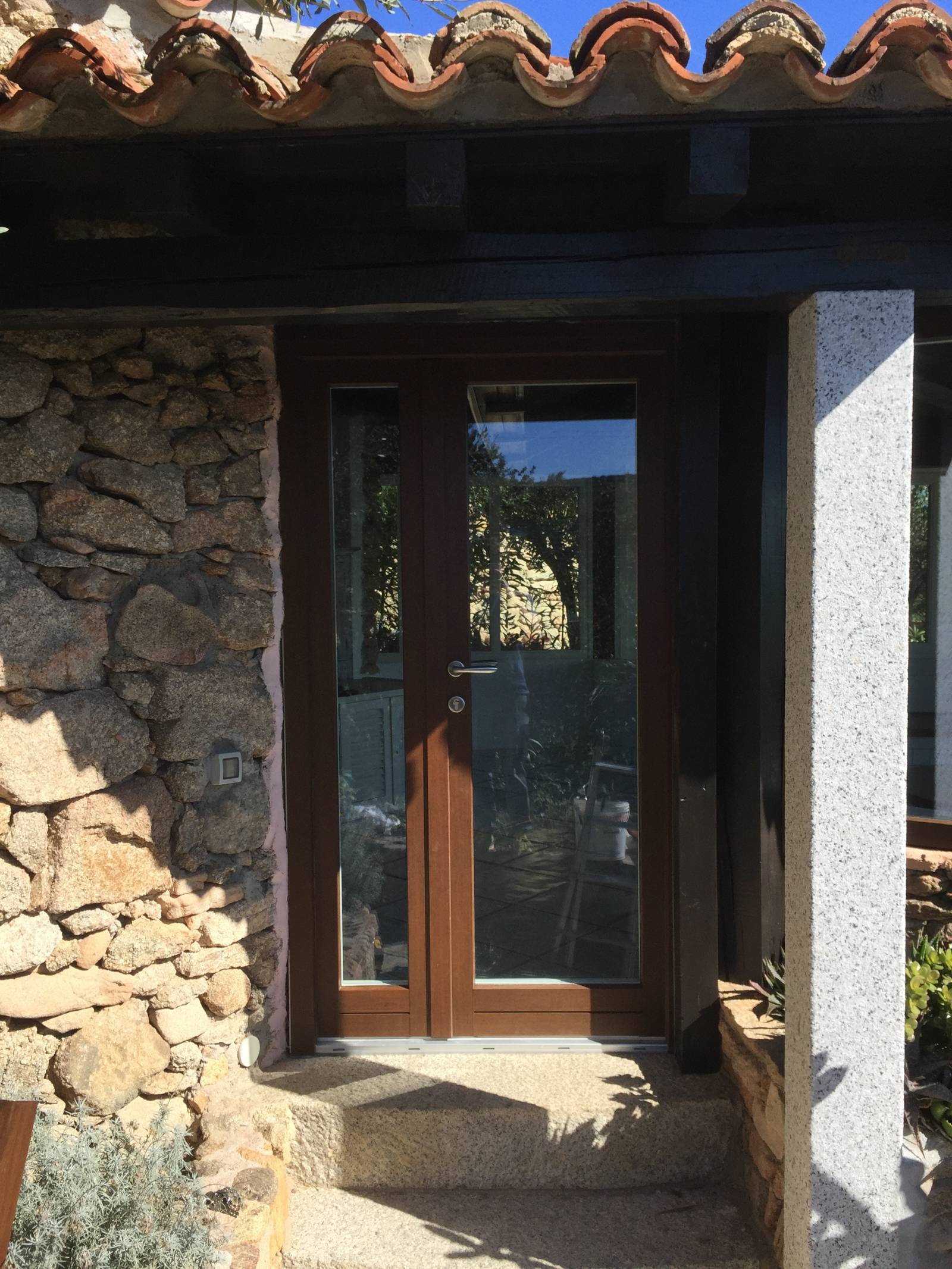 corbetta-serramenti-Portoncino in legno alluminio in Liguria (1)