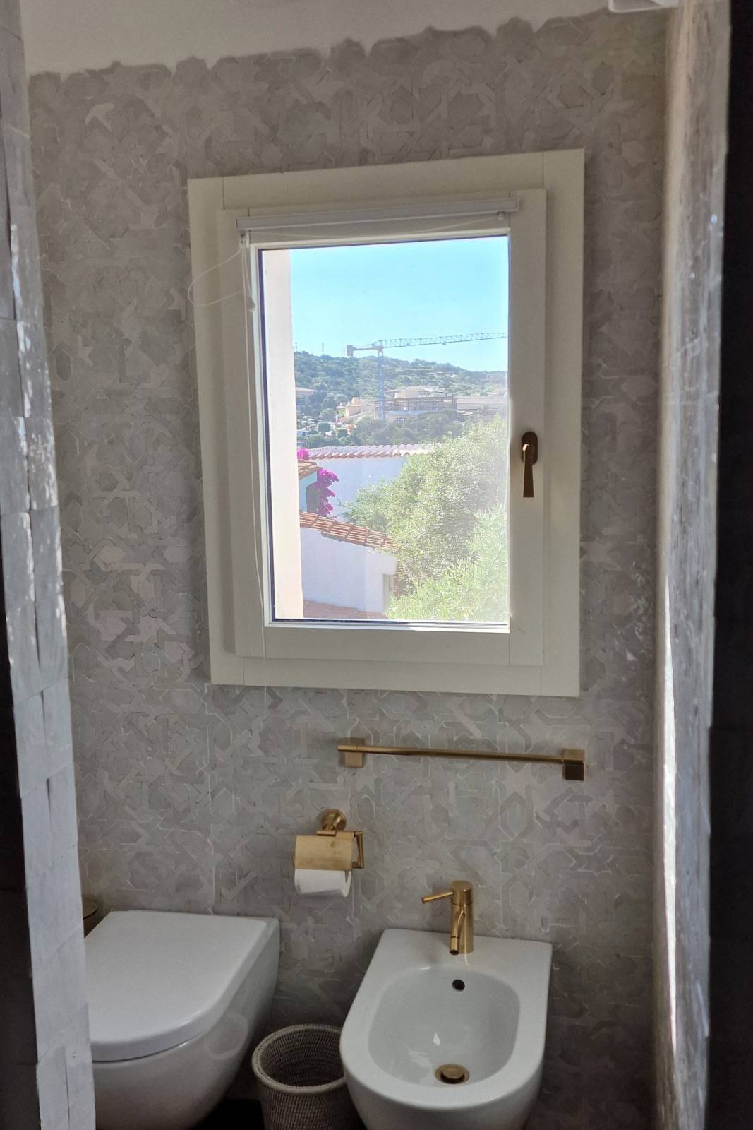 Corbetta-serramenti-legno-alluminio-Sardegna-finestra (5)