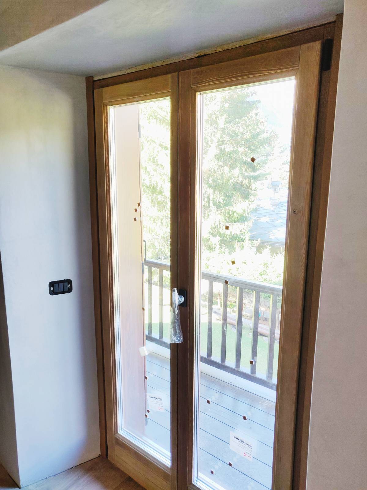 Corbetta-serramenti-Finestre legno Courmayeur antoni (9)