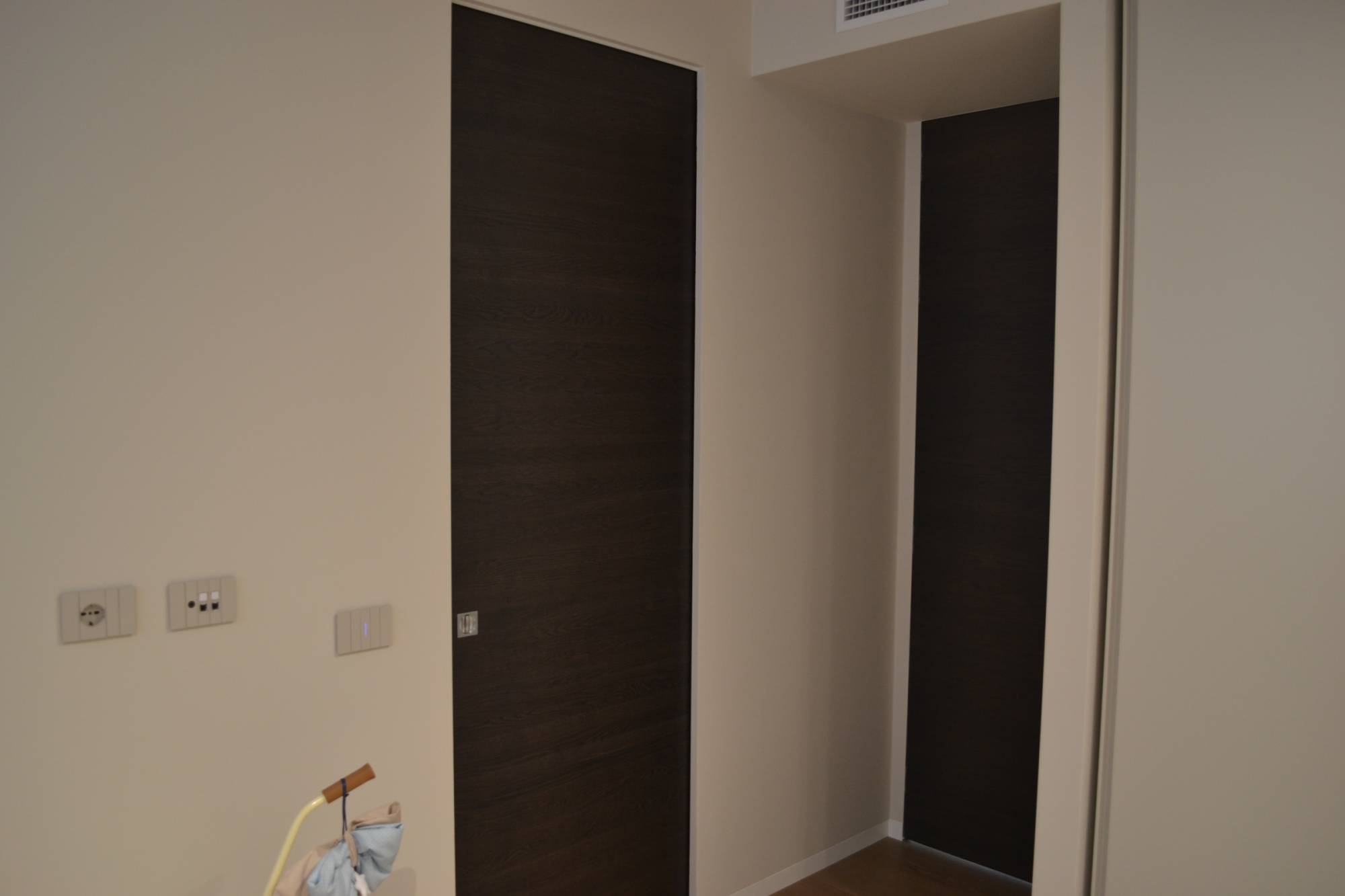 Corbetta-serramenti-Porte rasomuro Rovere Milano (4)