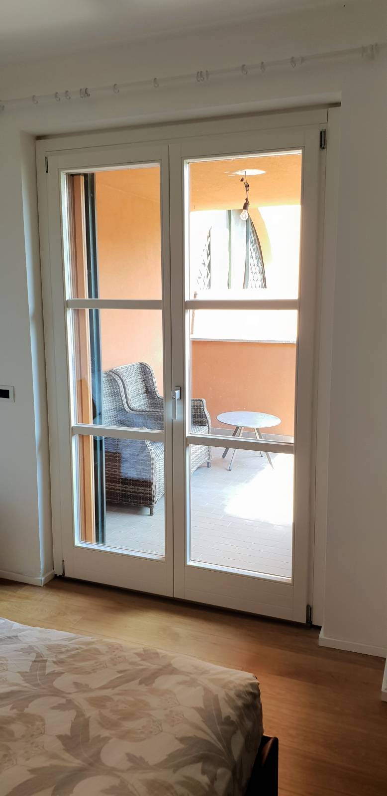 corbetta-serramenti-Realizzazione finestre in legno e zanzariere a Como (6)