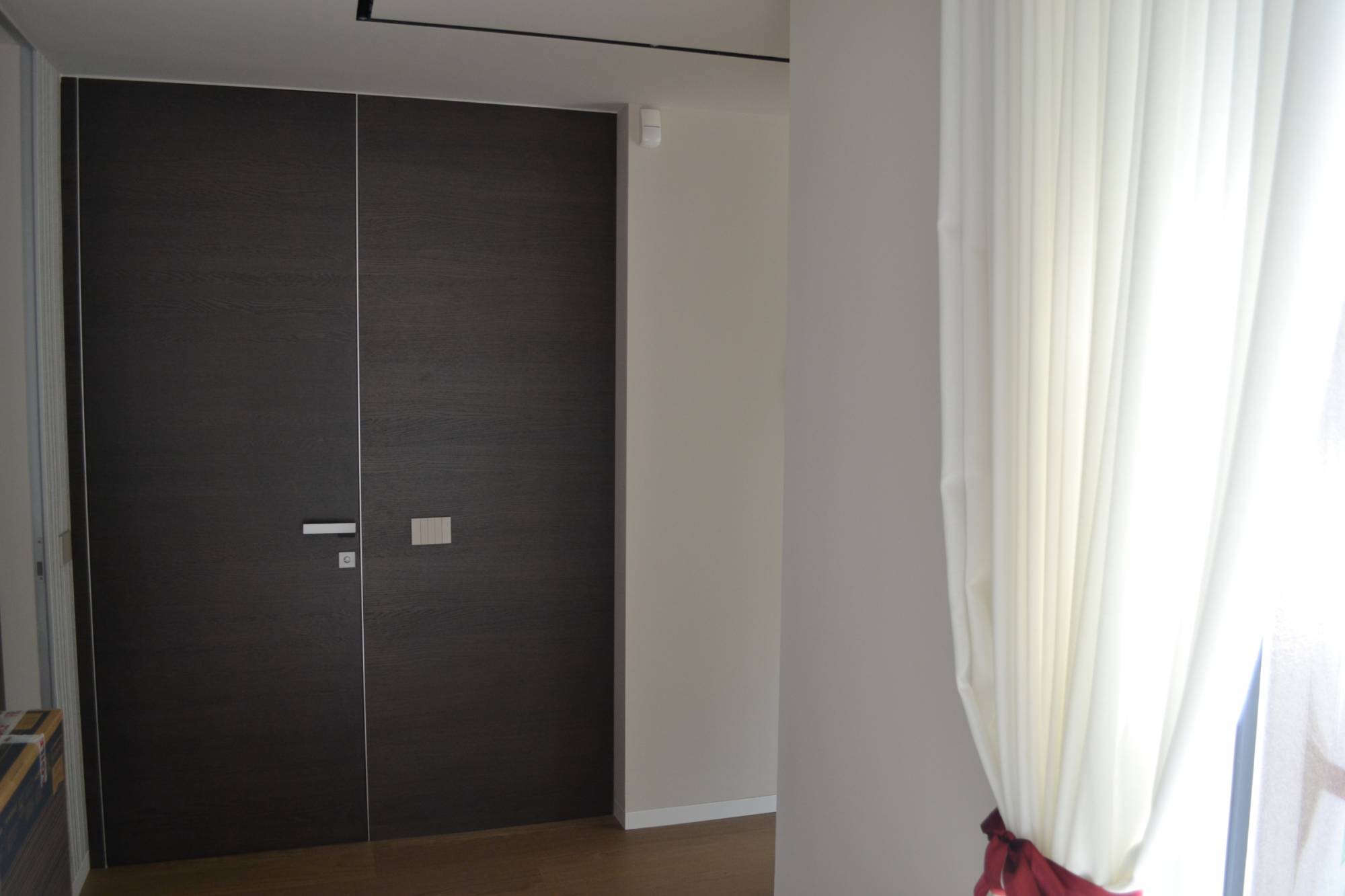 Corbetta-serramenti-Porte rasomuro Rovere Milano (1)