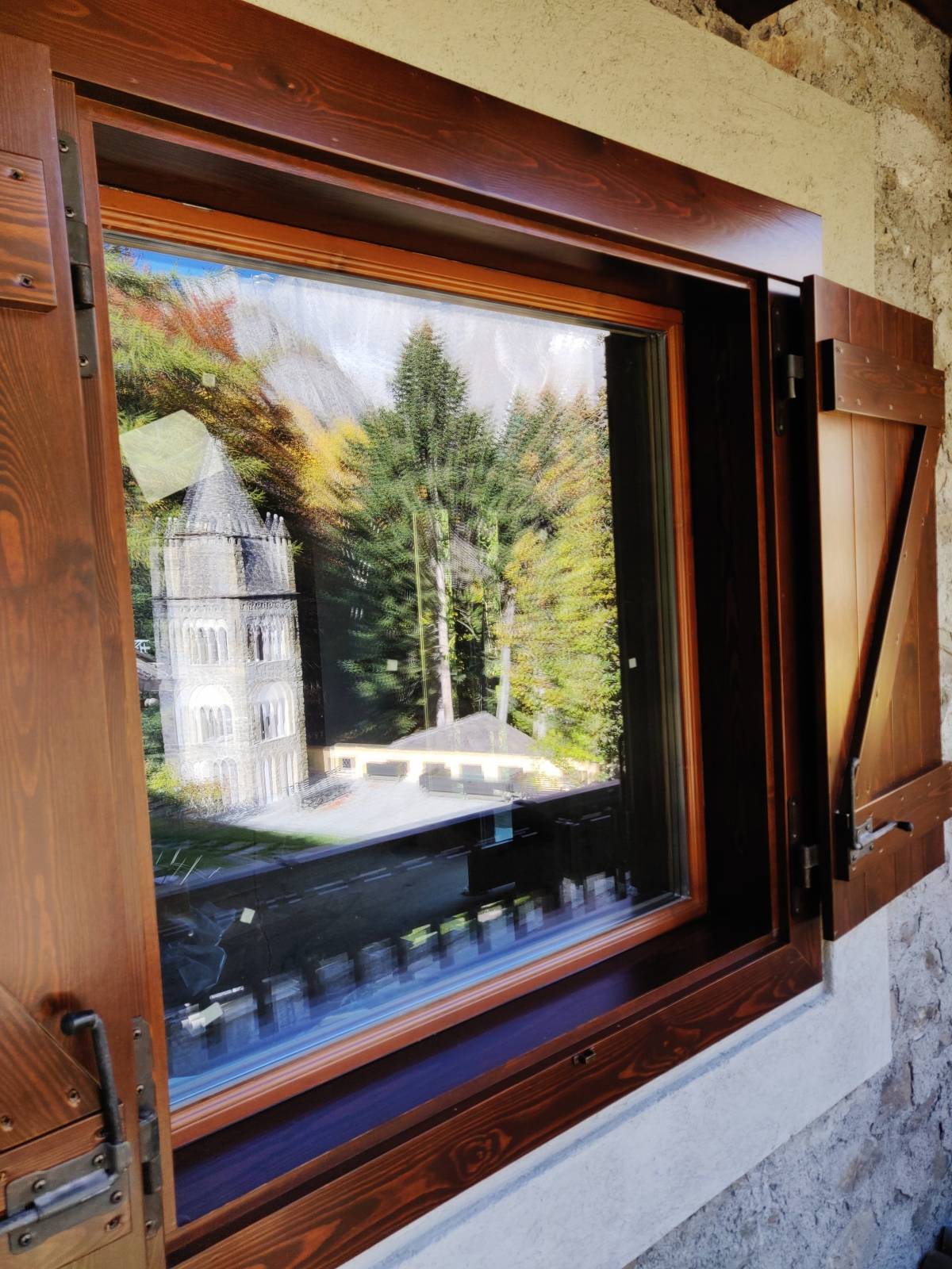 Corbetta-serramenti-Finestre legno Courmayeur antoni (11)