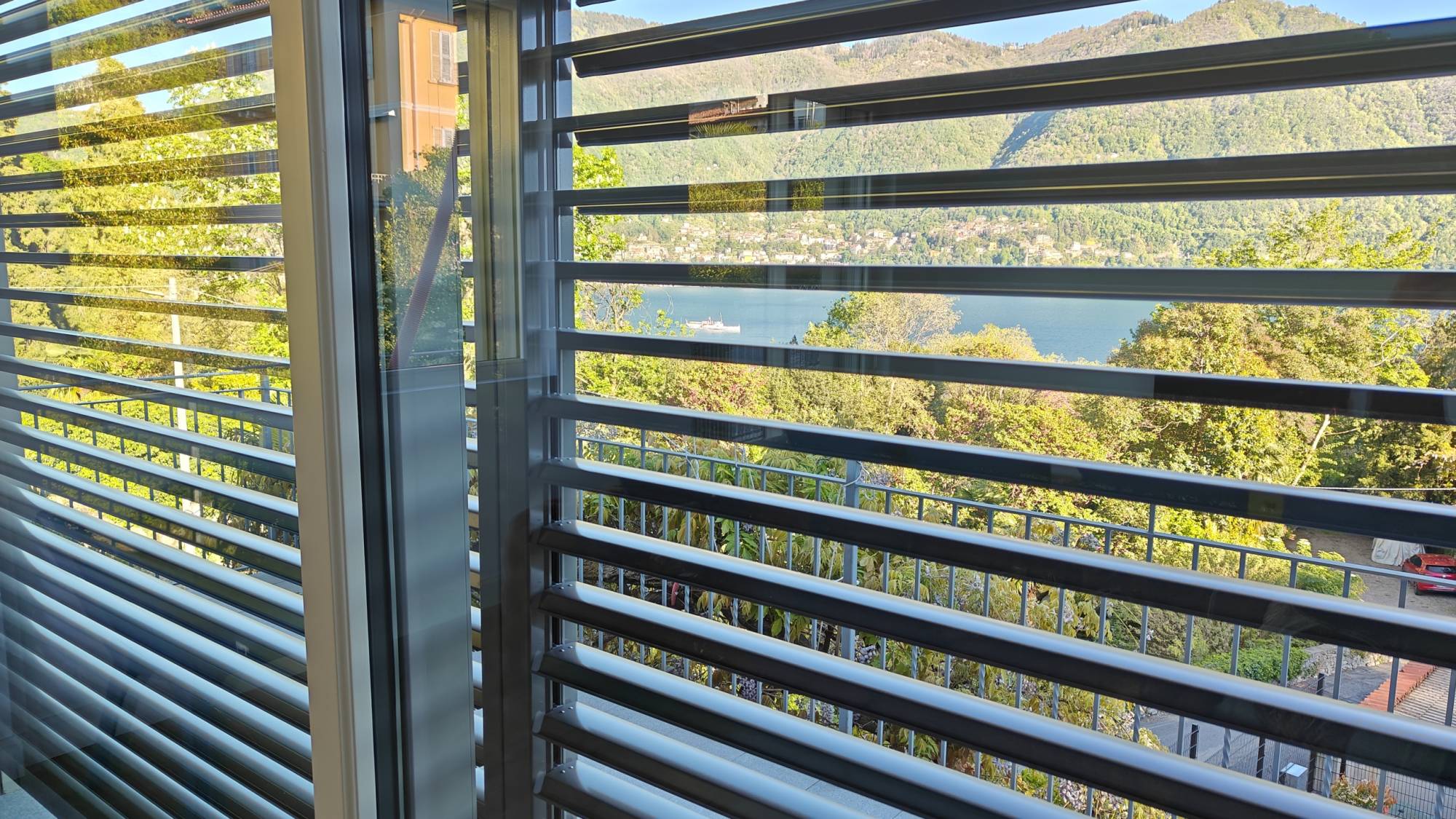 Corbetta-serramenti-Vetrata scorrevole Cernobbio (7)