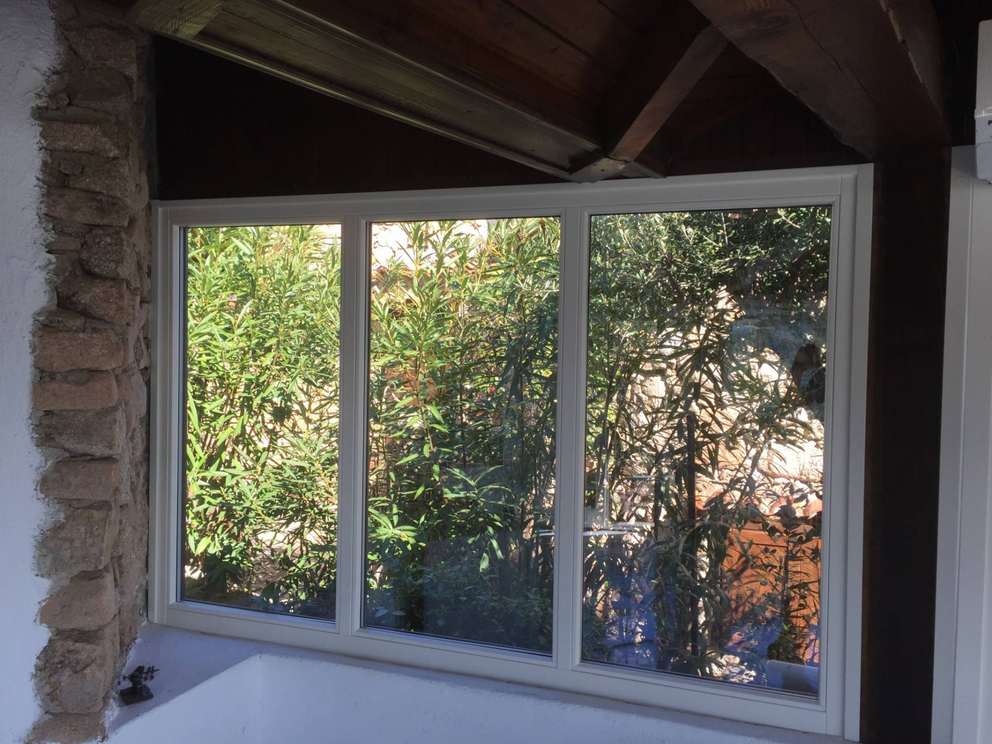 Corbetta-serramenti-Realizzazione finestre legno alluminio in Sardegna (1)