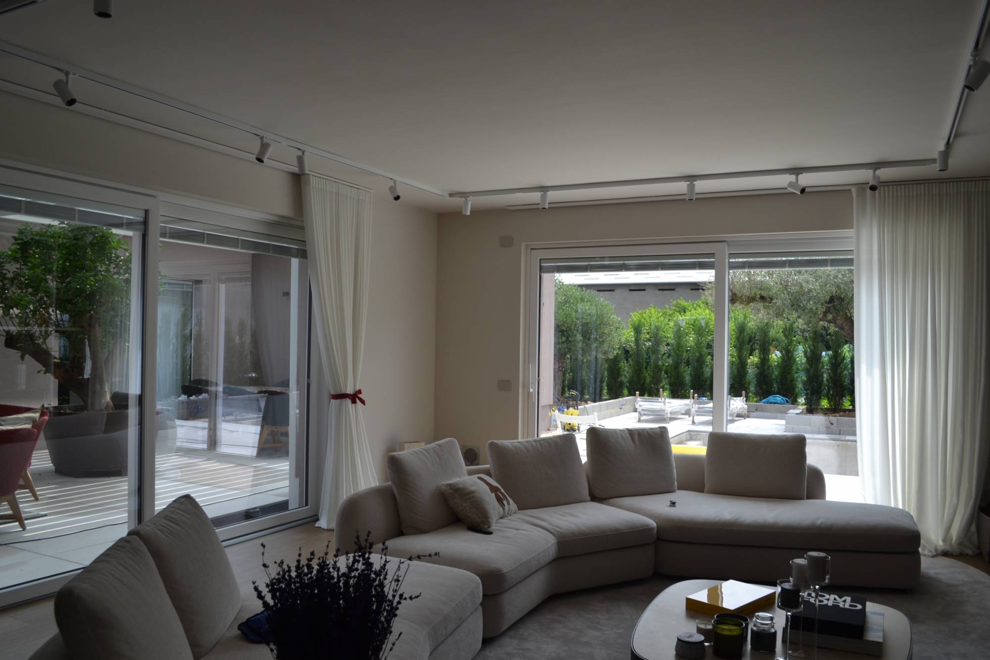 Corbetta-serramenti-Finestre Slim veneziana Como (6)